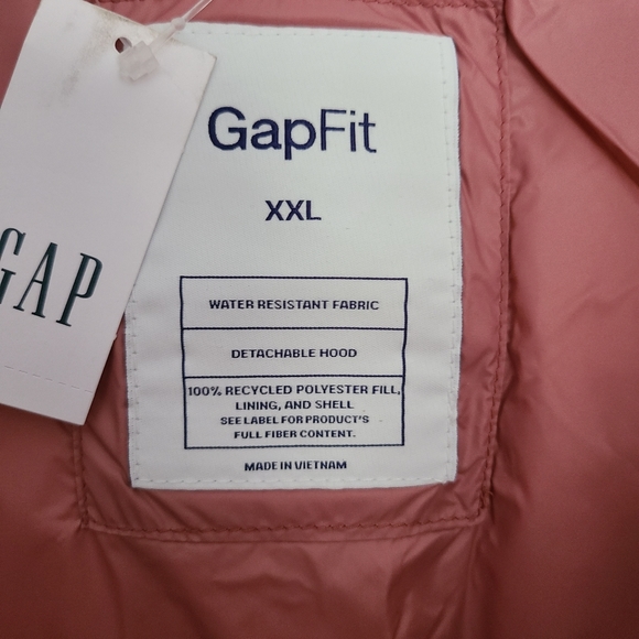 NWT Gap Cropper Puffer - Picture 4 of 5